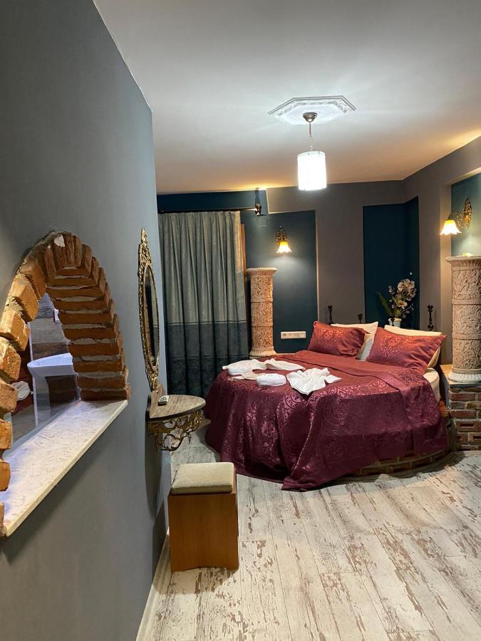 Rebetika & Bistro Отель 3*